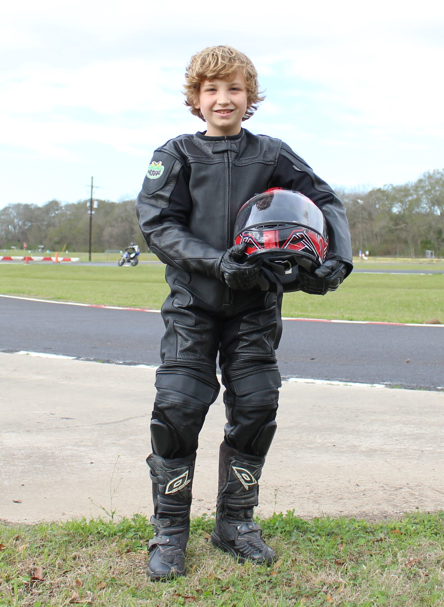 GatorSkinZ Juniors Full Leather Motorcycle Racing Suit GatorRimZ GatorSkinZ Juniors Full Leather Motorcycle Racing Suit GatorRimZ